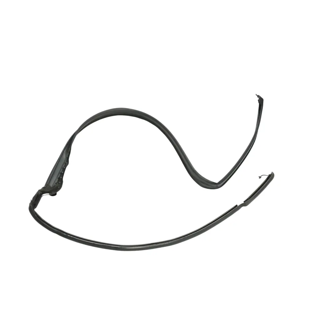 Uszczelka Gumowa Drzwi Przednia Lewa DK62-20519-A do Range Rover Sport L494 o numerze LR054336 Range Rover Sport L494 Uszczelka Gumowa Drzwi Przednia Lewa DK62-20519-A - SKU LR054336 - Numer Części LR054336