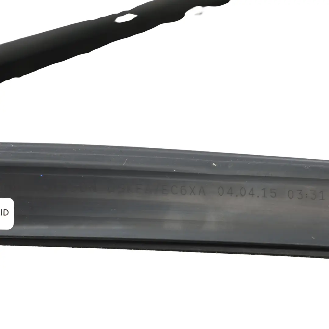 Uszczelka Szyby Tylna Prawa do Land Rover Discovery Sport L550 o numerze LR058555 Land Rover Discovery Sport L550 Uszczelka Szyby Tylna Prawa - SKU LR058555 - Numer Części LR058555