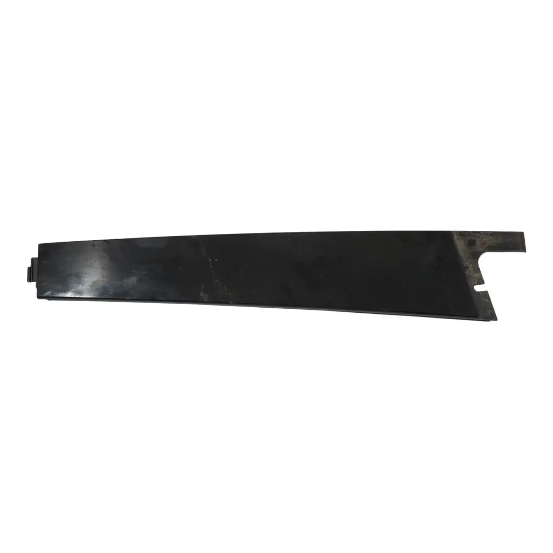 Moldura Pilar B Puerta Trasera Derecha DK62-255A81-AE para Range Rover Sport L494 con número de pieza LR067005 Range Rover Sport L494 Moldura Pilar B Puerta Trasera Derecha DK62-255A81-AE - SKU LR067005 - Número de pieza LR067005