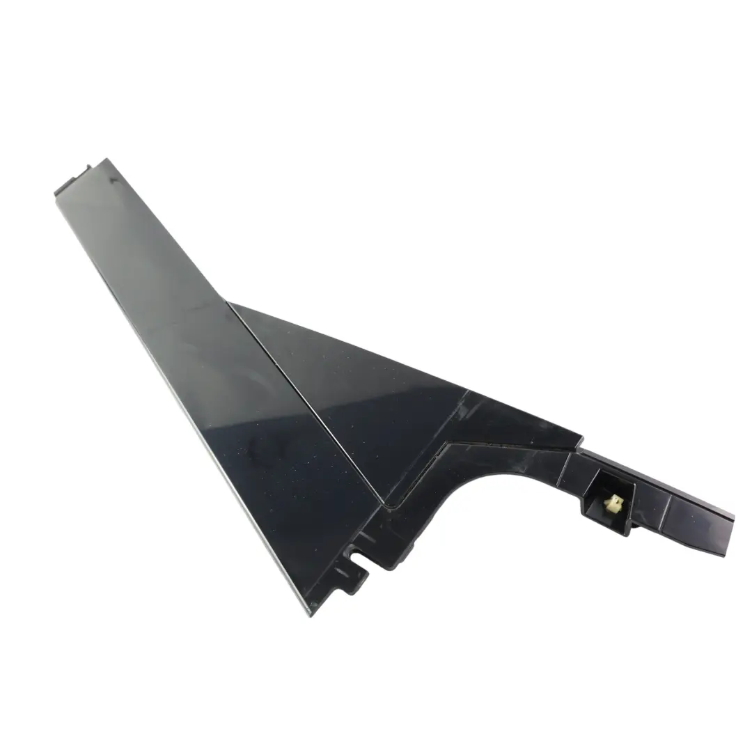 Door Moulding Finisher Rear Right O/S DK64-537B24-AD to Range Rover Sport L494 with Part number LR075476 Range Rover Sport L494 Door Moulding Finisher Rear Right O/S DK64-537B24-AD - SKU LR075476 - Part number LR075476