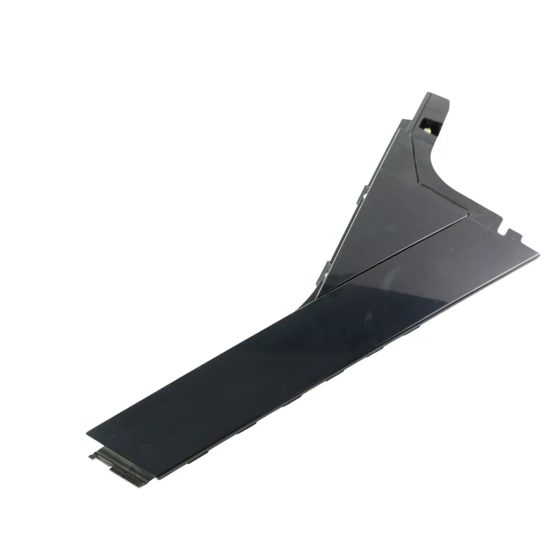 Listwa Wykończenia Drzwi Tylna Prawa DK64-537B24-AD do Range Rover Sport L494 o numerze LR075476 Range Rover Sport L494 Listwa Wykończenia Drzwi Tylna Prawa DK64-537B24-AD - SKU LR075476 - Numer Części LR075476