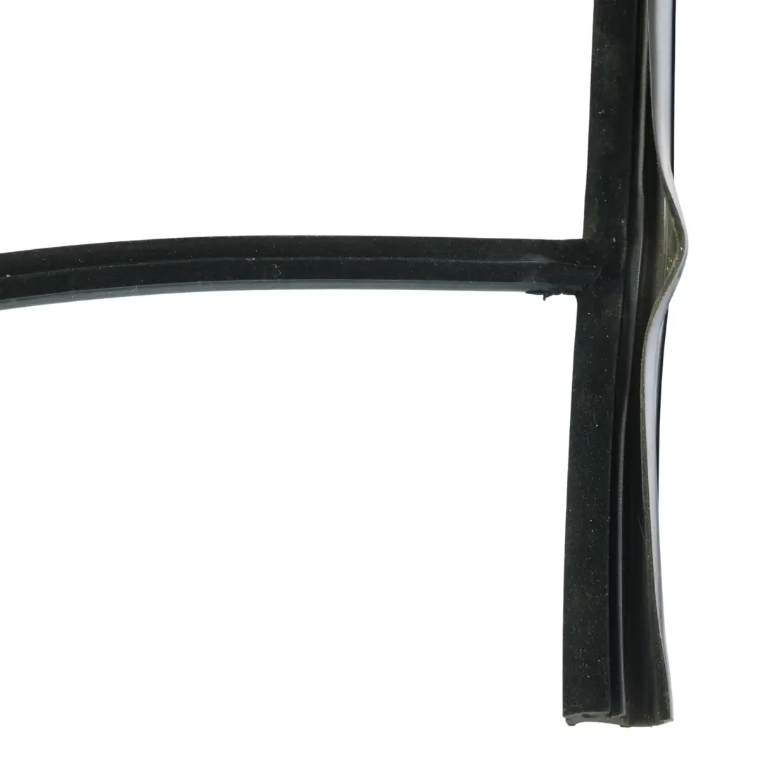 Door Window Seal Gasket Frame Left N/S J8A2-25767-AD to Range Rover Velar L560 Rear with Part number LR128135 Range Rover Velar L560 Rear Door Window Seal Gasket Frame Left N/S J8A2-25767-AD - SKU LR128135 - Part number LR128135