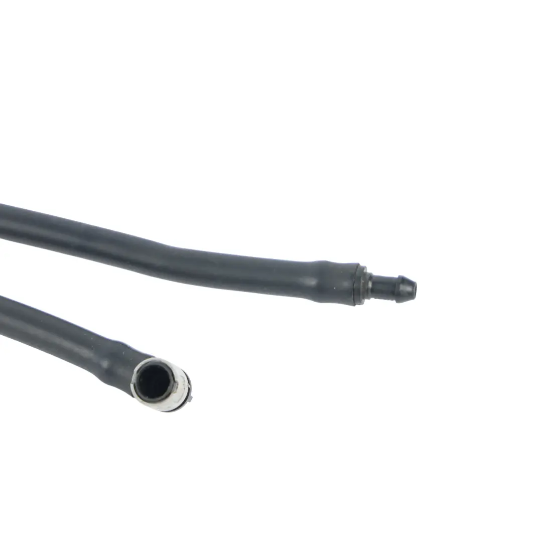 Depósito Limpiaparabrisas Bomba para Range Rover Evoque L551 con número de pieza LR137656 Range Rover Evoque L551 Depósito Limpiaparabrisas Bomba - SKU LR137656 - Número de pieza LR137656