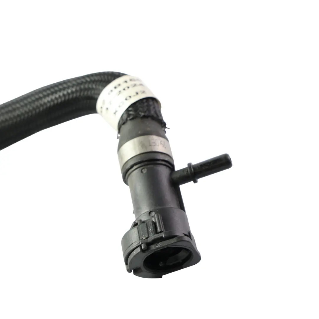 Range Rover Evoque L551 Manguera Tubo Refrigerante 2.0 Híbrido M8D2-8B160-AB - SKU LR139853 - Número de pieza LR139853