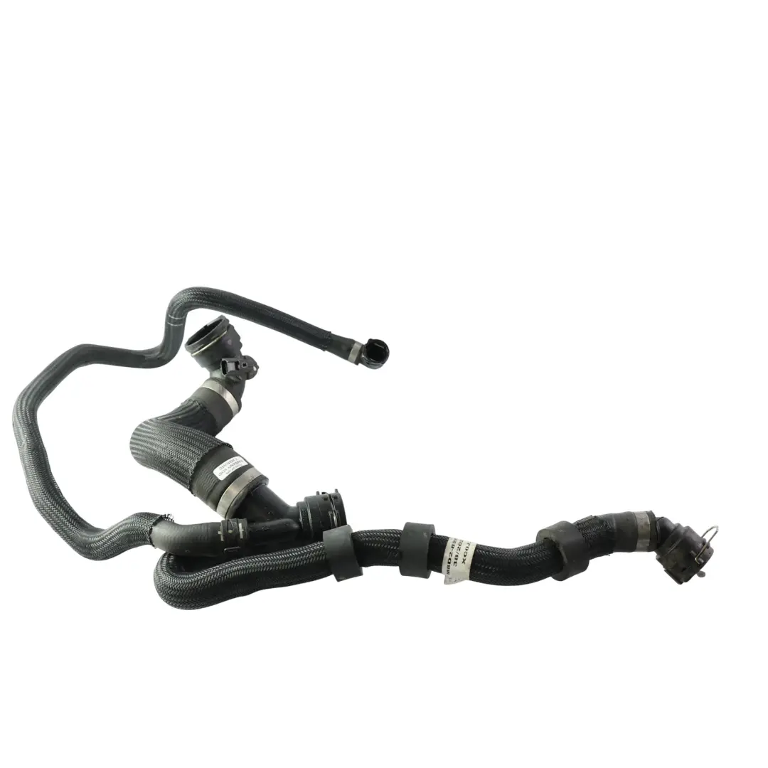 Range Rover Evoque L551 Tubo Manicotto Radiatore Liquido 2.0 Hybrid M8D2-8286-AC - SKU LR159568 - Numero di parte LR159568