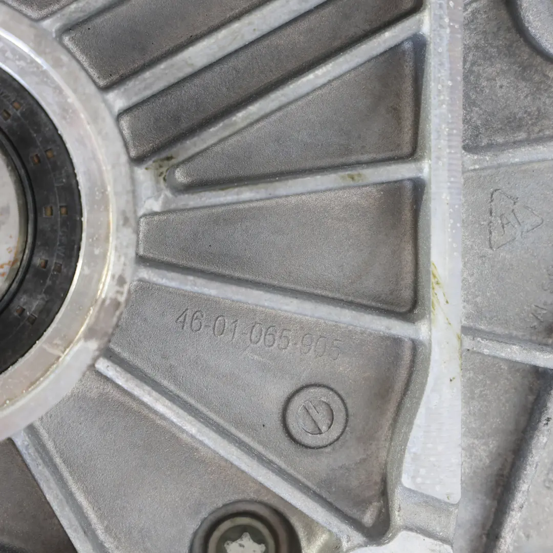 Scatola Trasferimento M8A2-7K780-AB GARANZIA per Range Rover Velar L560 2.0 con numero di parte LR162167 Range Rover Velar L560 2.0 Scatola Trasferimento M8A2-7K780-AB GARANZIA - SKU LR162167 - Numero di parte LR162167