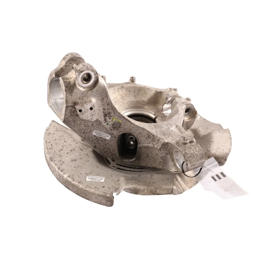 Front Hub Left Passenger Side N/S M8D2-3K207-AE to Range Rover Discovery Sport with Part number LR179007 Range Rover Discovery Sport Front Hub Left Passenger Side N/S M8D2-3K207-AE - SKU LR179007 - Part number LR179007