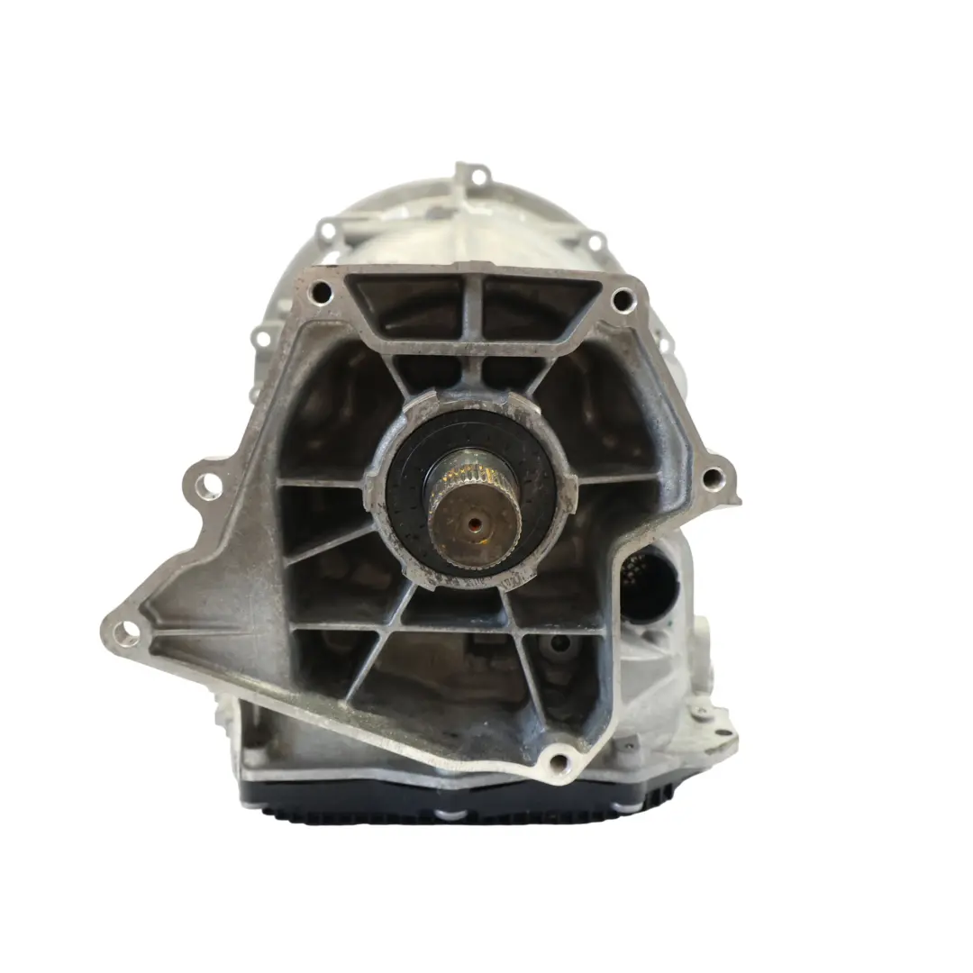 Cambios Automática 8HP51 N7A3-7000-CA GARANTIA para Range Rover Velar L560 2.0 4x4 con número de pieza LR181644 Range Rover Velar L560 2.0 4x4 Cambios Automática 8HP51 N7A3-7000-CA GARANTIA - SKU LR181644 - Número de pieza LR181644