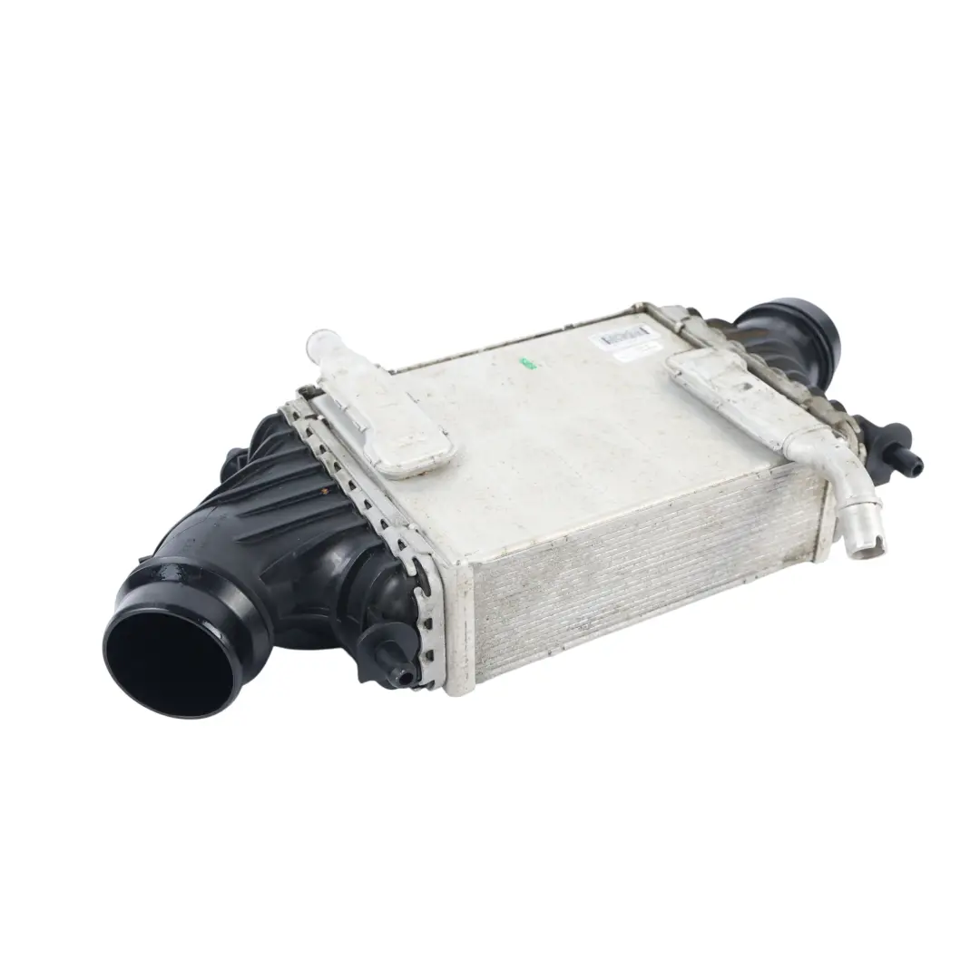 do Land Rover Range Rover Velar L560 Intercooler 2.0 Diesel o numerze LX73-6K775-AC Land Rover Range Rover Velar L560 Intercooler 2.0 Diesel - SKU LX73-6K775-AC - Numer Części LX73-6K775-AC