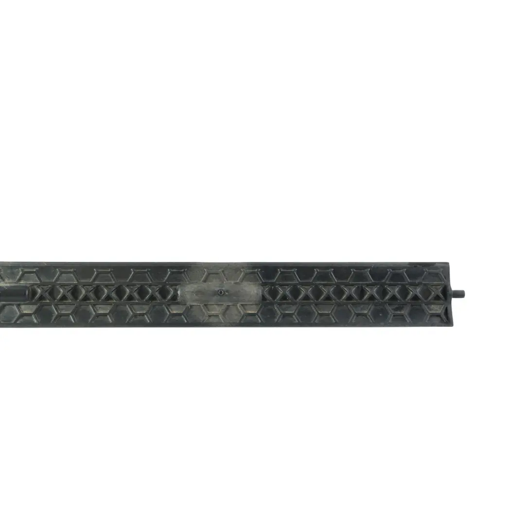 Radiator Holder Deflector BRacket Support to Range Rover Velar L560 with Part number LX73-8A118-A Range Rover Velar L560 Radiator Holder Deflector BRacket Support - SKU LX73-8A118-A - Part number LX73-8A118-A
