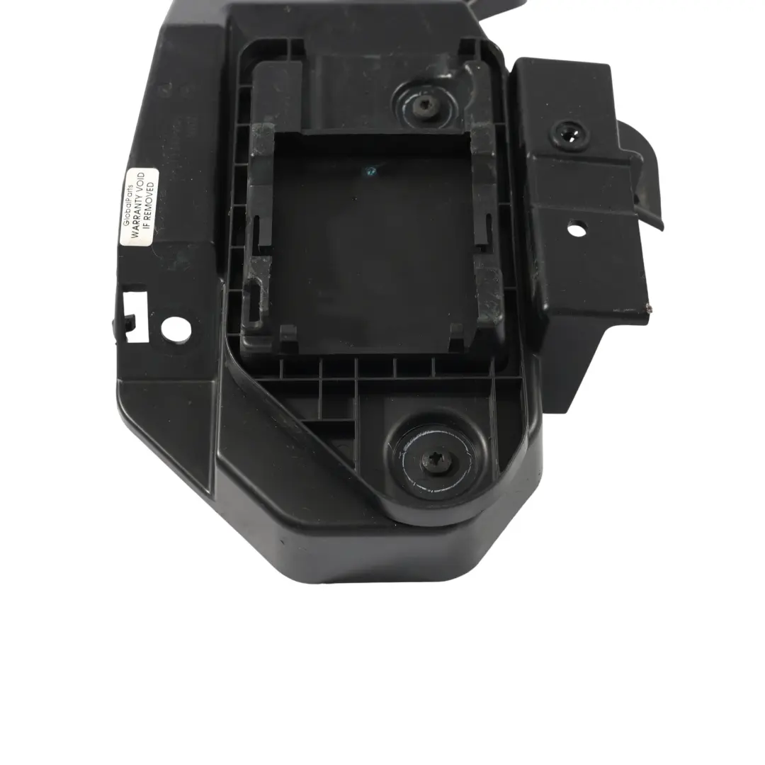 Range Rover Velar L560 Support Module Angle Mort Droit C - SKU LR162743 - Numéro de pièce M8A2-14D189-A