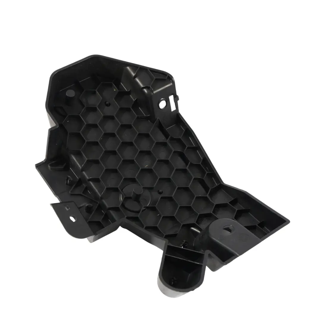 Supporto Modulo Angolo Cieco Sinistro B per Range Rover Velar L560 con numero di parte M8A2-14D190-A Range Rover Velar L560 Supporto Modulo Angolo Cieco Sinistro B - SKU LR162744 - Numero di parte M8A2-14D190-A
