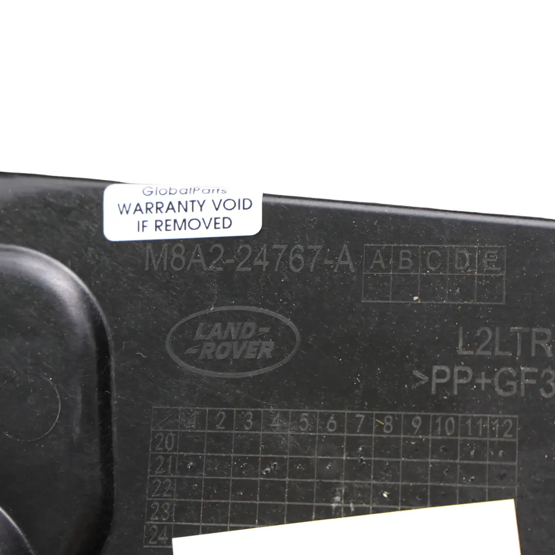 Range Rover L560 Wewnętrzna Obudowa Drzwi Tylnych Lewa - SKU LR142987 - Numer Części M8A2-24767-AD