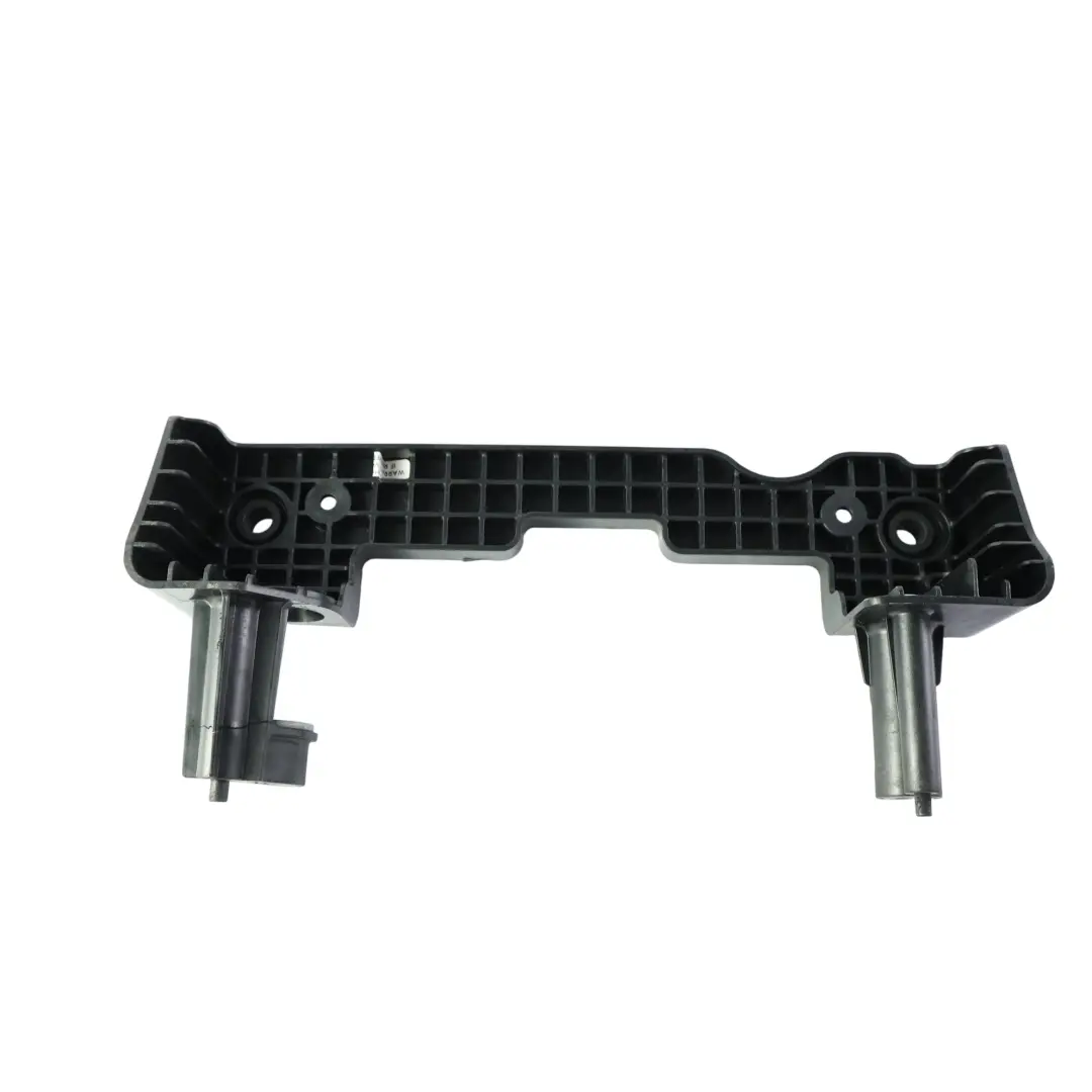 Range Rover Velar L560 Staffa Radiatore Intercooler Inferiore - SKU M8A2-6K785-AC - Numero di parte M8A2-6K785-AC