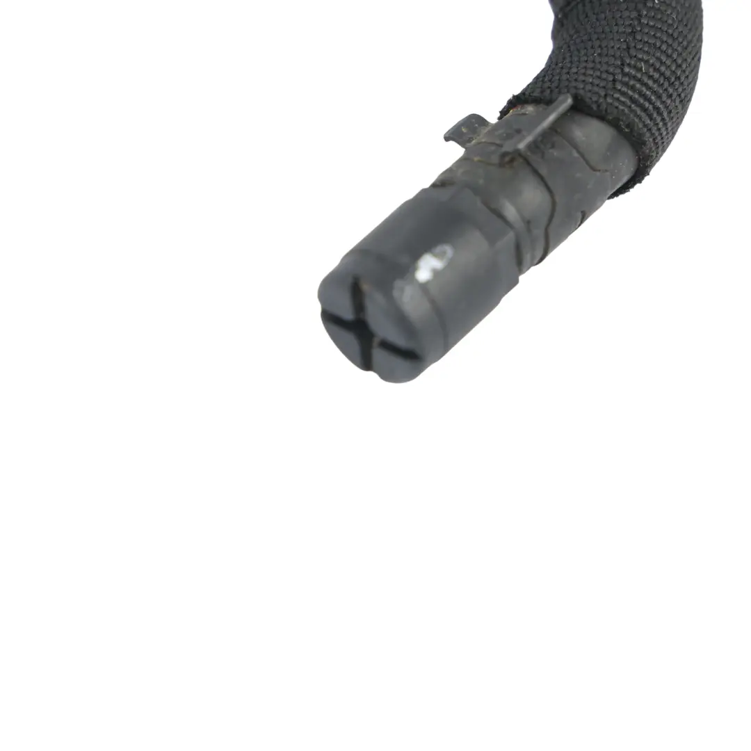Land Rover Velar L560 Tubo Manicotto Liquido Refrigerante - SKU M8A2-9A263-AC - Numero di parte M8A2-9A268-AC