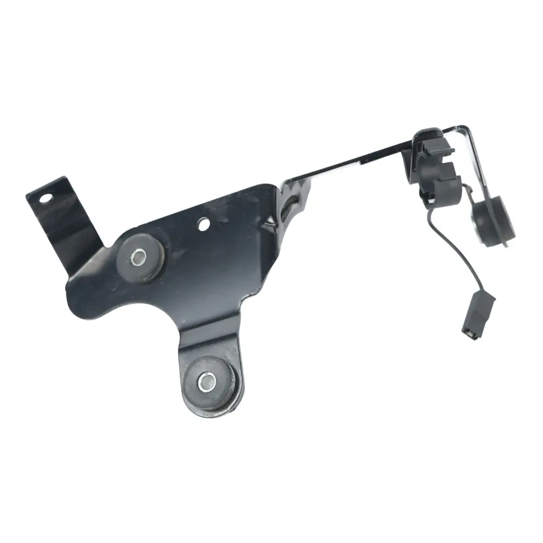 Filter Housing Bracket Mount Support to Range Rover Velar L560 Fuel with Part number M8A2-9D202-AA Range Rover Velar L560 Fuel Filter Housing Bracket Mount Support - SKU M8A2-9D202-AA - Part number M8A2-9D202-AA