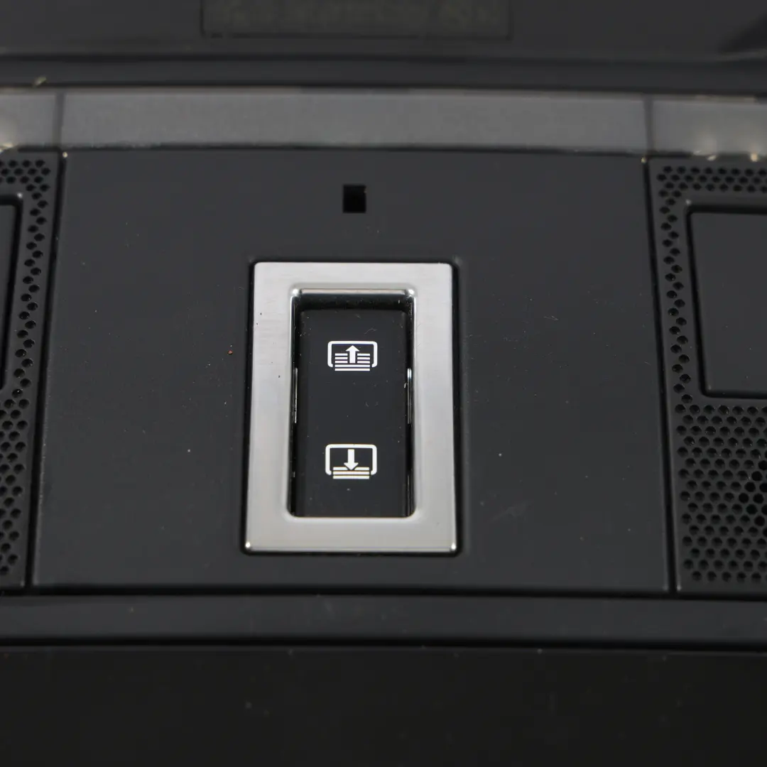 Range Rover Evoque L551 Innenraum Dach Leseleuchte - SKU M8D2-15K609-AA - Teilenummer M8D2-15K609-AA