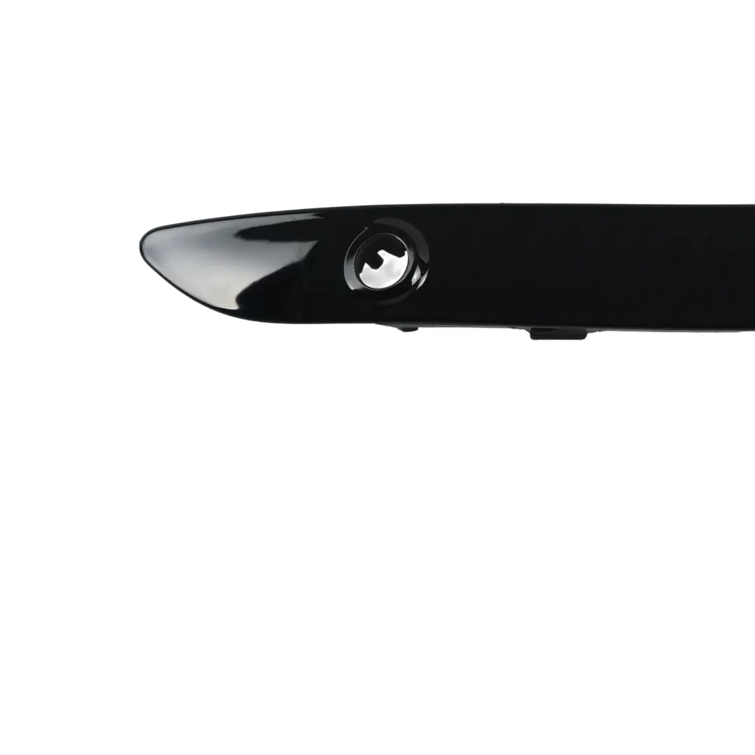 Land Rover Evoque L551 Modanatura Paraurti Posteriore Destra - SKU M8D2-17D752-CA - Numero di parte M8D2-17D752-CA