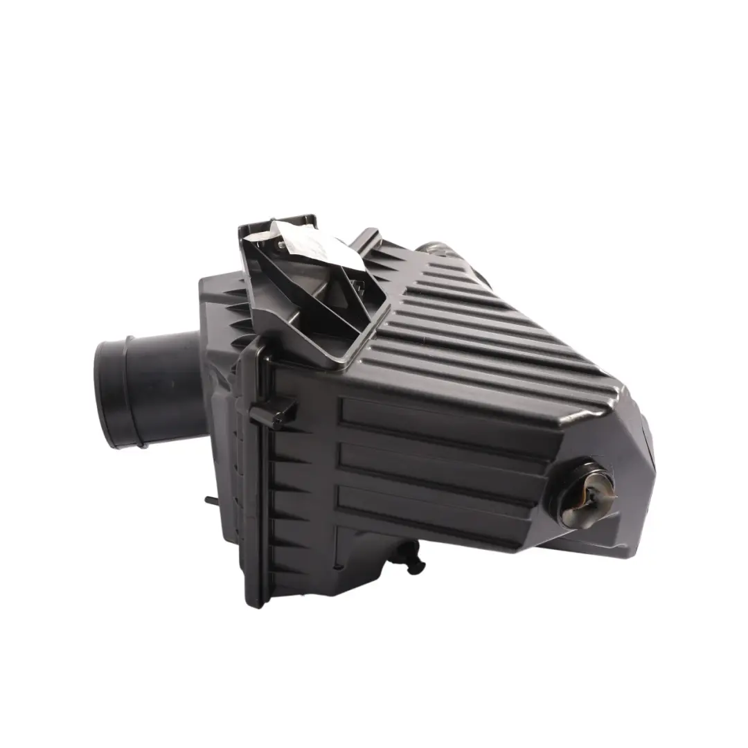 Filter Box Housing 2.0 Hybrid Diesel to Range Rover Evoque L551 Air with Part number M8D2-9H709-AA Range Rover Evoque L551 Air Filter Box Housing 2.0 Hybrid Diesel - SKU M8D2-9H709-AA - Part number M8D2-9H709-AA