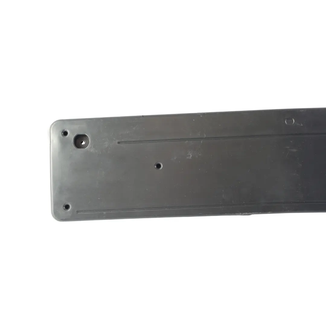 Mercedes W205 Nummernschildhalter Leiste Halterung Vorne A2058801644 - SKU A2058171678 - Teilenummer A2058171678