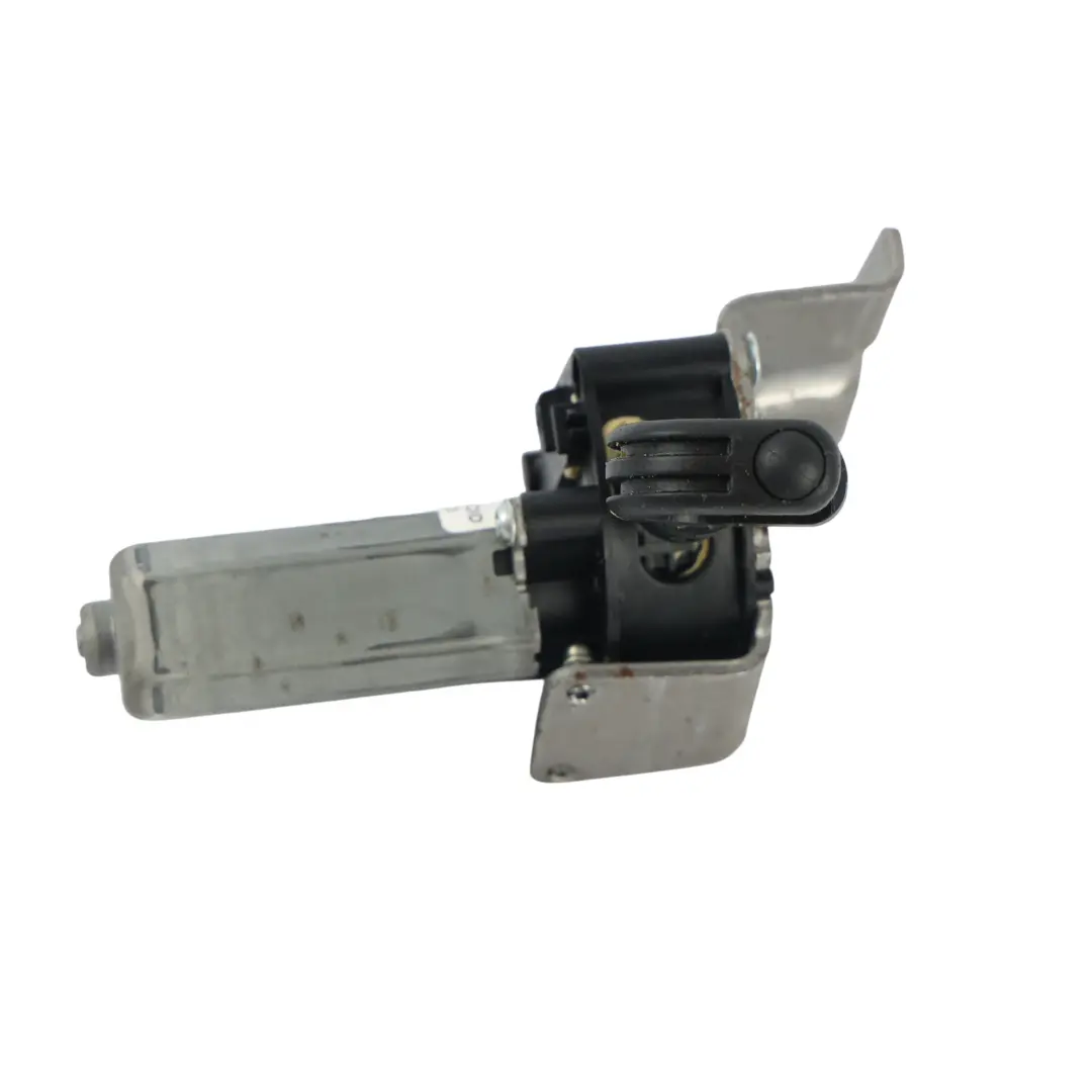 Silnik Regulacji Fotela Przedni Lewy P1125390302 do BMW F12 o numerze P1-12539-03 BMW F12 Silnik Regulacji Fotela Przedni Lewy P1125390302 - SKU P1-12539-03-02 - Numer Części P1-12539-03