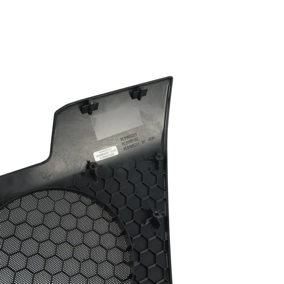 Griglia Altoparlante Porta Ant Destra per Range Rover Sport L320 con numero di parte PC01005201 Range Rover Sport L320 Griglia Altoparlante Porta Ant Destra - SKU PC01005201 - Numero di parte PC01005201