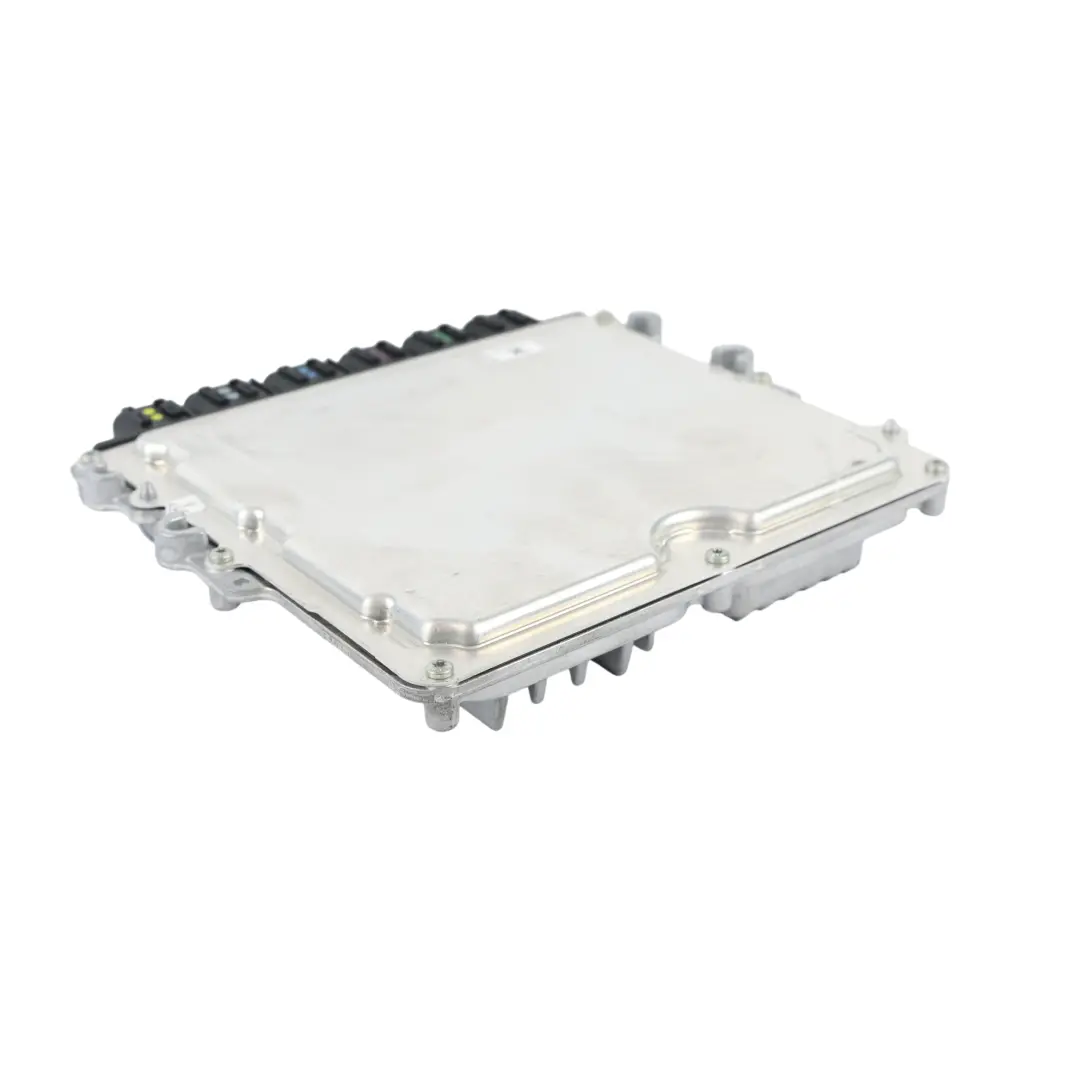 Control Unit ECU 204HP 2.0 Diesel Hybrid to Range Rover L551 Engine with Part number R8A2-12B684-VAB Range Rover L551 Engine Control Unit ECU 204HP 2.0 Diesel Hybrid - SKU R8A2-12B684-VAB - Part number R8A2-12B684-VAB