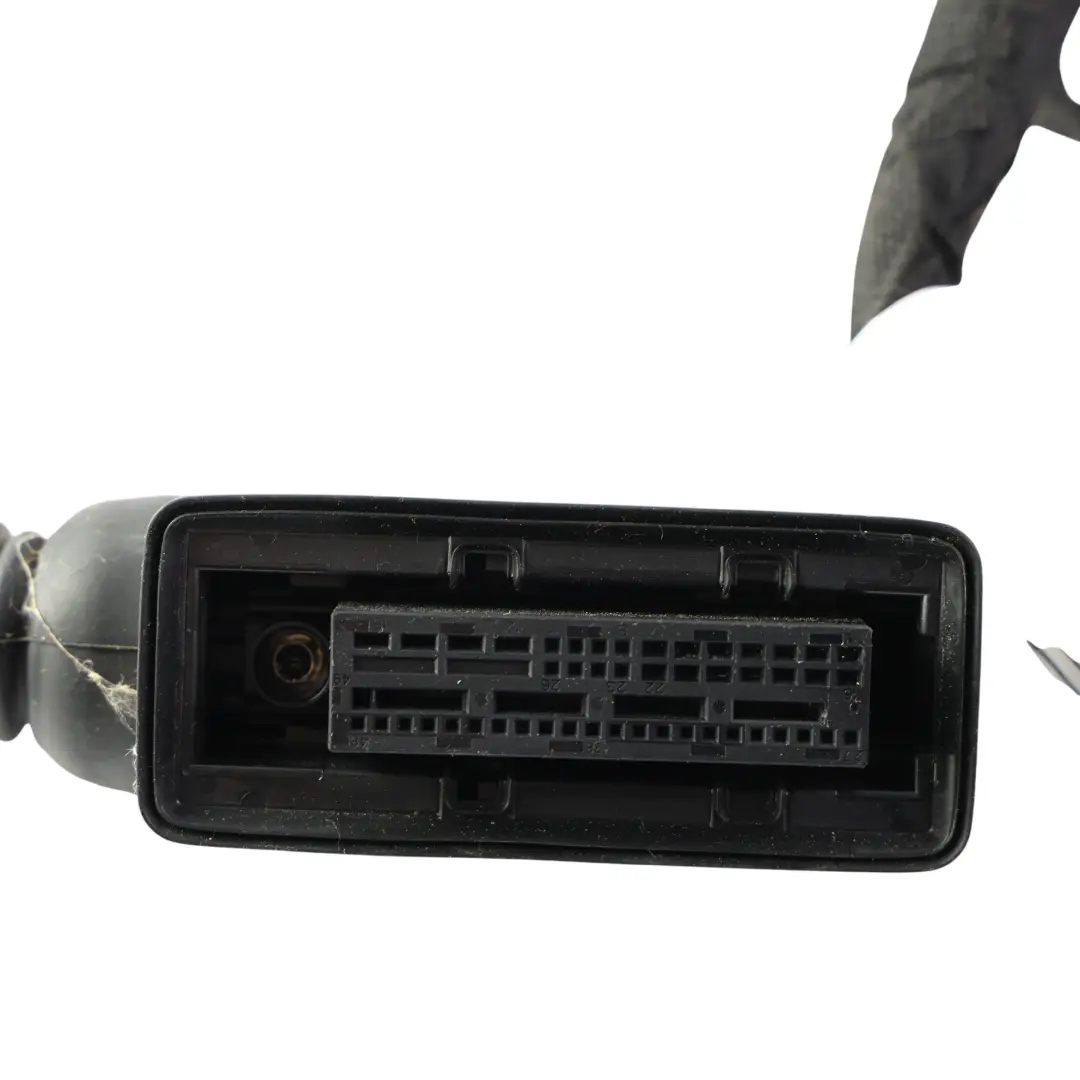 Range Rover Evoque L551 Front Door Wiring Loom Passenger Side - SKU RHD-LR188768 - Part number R8D2-14630-DPA