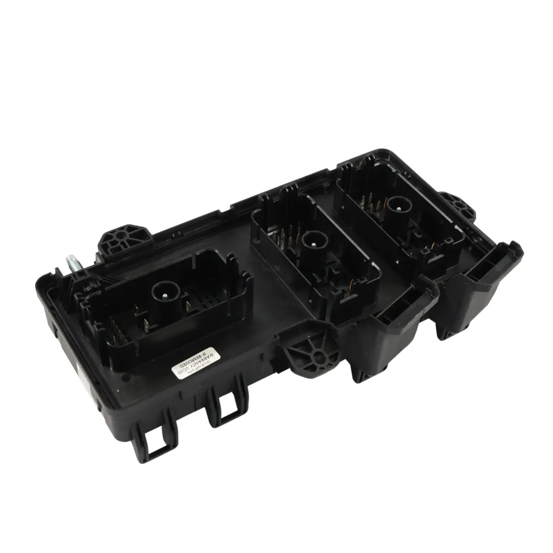 Caja Fusibles Junction Box 204DTY Diesel para Range Rover Evoque L551 con número de pieza R8D2-14A073-AA Range Rover Evoque L551 Caja Fusibles Junction Box 204DTY Diesel - SKU R8D2-14A073-AA - Número de pieza R8D2-14A073-AA