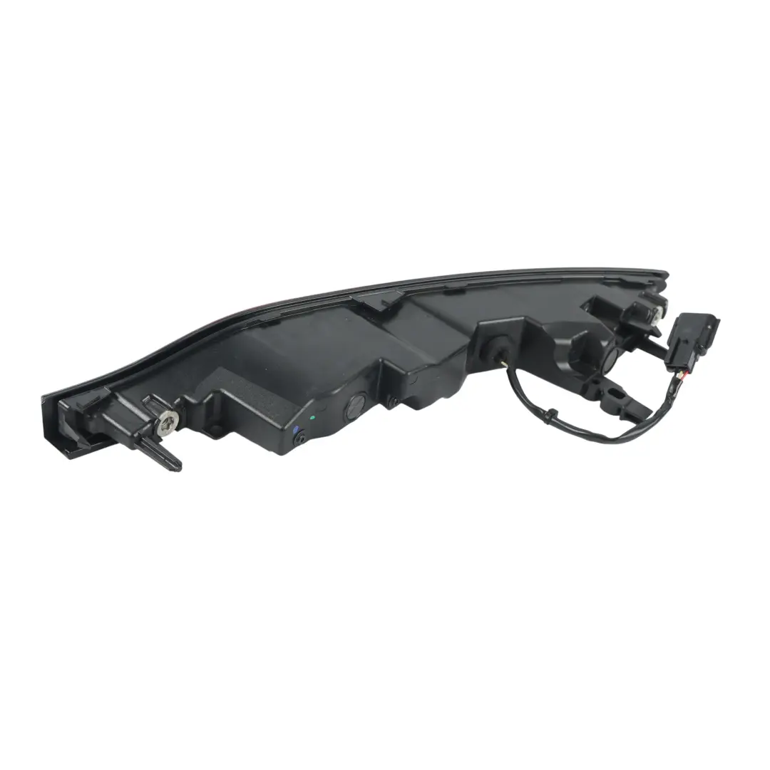 Luz Antiniebla Trasera Derecha R8D2-15K272-A para Land Rover Range Rover Evoque L551 con número de pieza R8D2-15K272-AB Land Rover Range Rover Evoque L551 Luz Antiniebla Trasera Derecha R8D2-15K272-A - SKU R8D2-15K272-AB - Número de pieza R8D2-15K272-AB