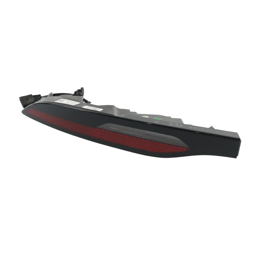 Fendinebbia Post. Sinistro per Land Rover Range Rover Evoque L551 con numero di parte R8D2-15K273-AB Land Rover Range Rover Evoque L551 Fendinebbia Post. Sinistro - SKU R8D2-15K273-AB - Numero di parte R8D2-15K273-AB