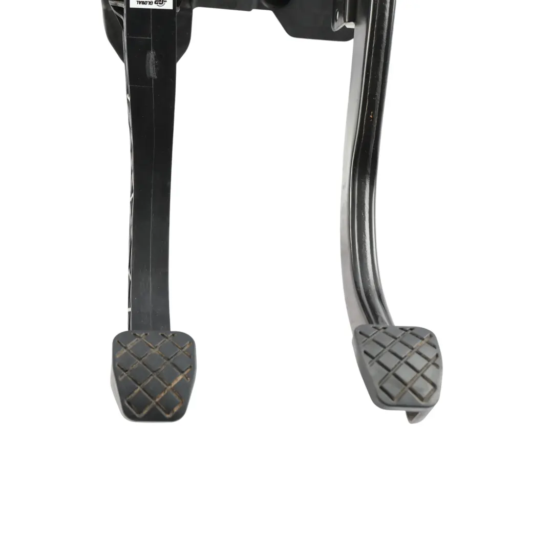 Brake Clutch Pedal Cluster D Box Manual Gearbox to Volkswagen Crafter SY with Part number 2N2721031D Volkswagen Crafter SY Brake Clutch Pedal Cluster D Box Manual Gearbox - SKU RHD-2N2721031D - Part number 2N2721031D