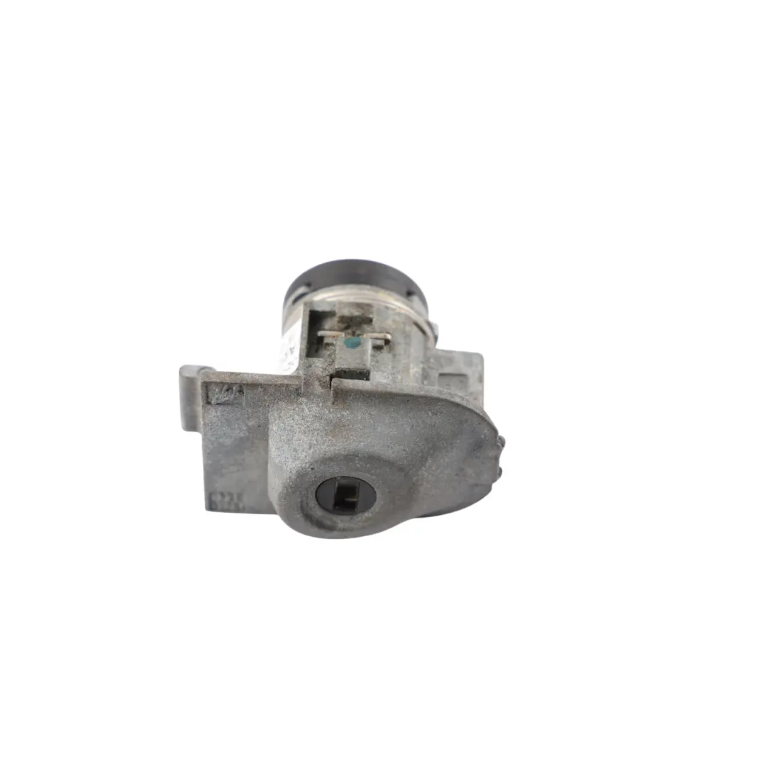 Driver's Door Lock Lockset Front Right O/S to Land Rover Range Rover L405 with Part number 535123482 Land Rover Range Rover L405 Driver's Door Lock Lockset Front Right O/S - SKU RHD-535123482 - Part number 535123482