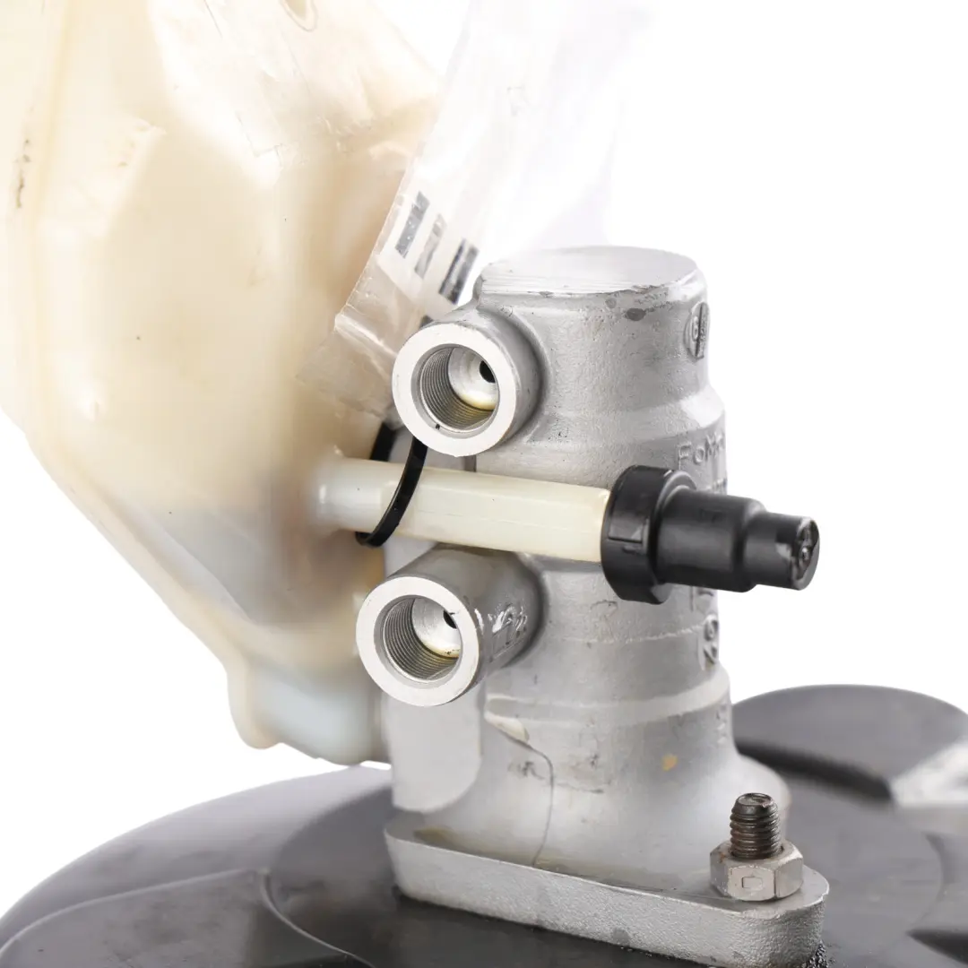 Land Rover Freelander 2 L359 Brake Servo Master Cylinder 2.2 - SKU RHD-6G91-2B195-NB - Part number 6G91-2B195-NB