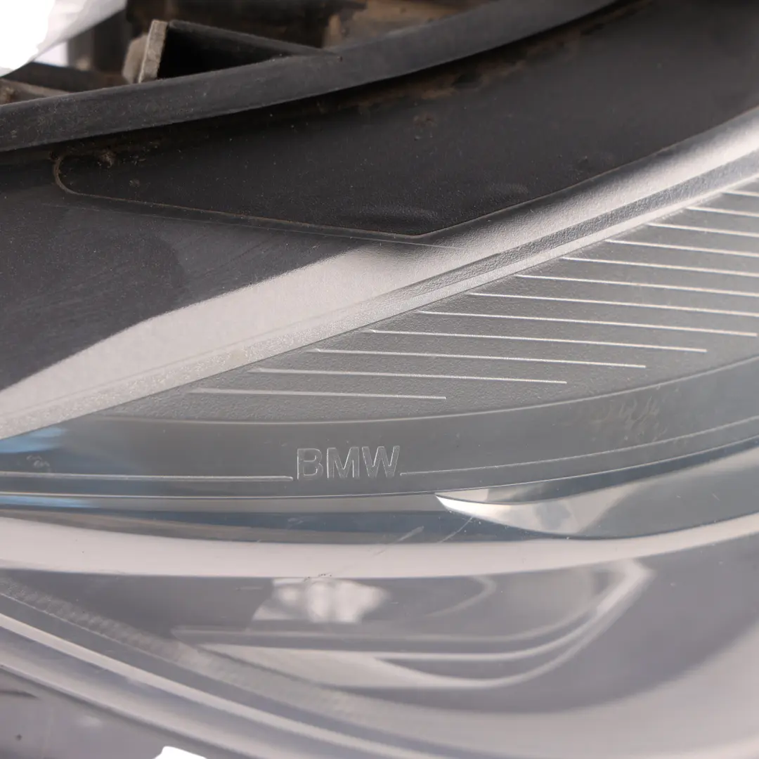 Bi-Xenon Headlight Front Lamp Right O/S Light 7410788 to BMW F32 F33 F36 F80 M3 with Part number 7377846 BMW F32 F33 F36 F80 M3 Bi-Xenon Headlight Front Lamp Right O/S Light 7410788 - SKU RHD-7377846 - Part number 7377846