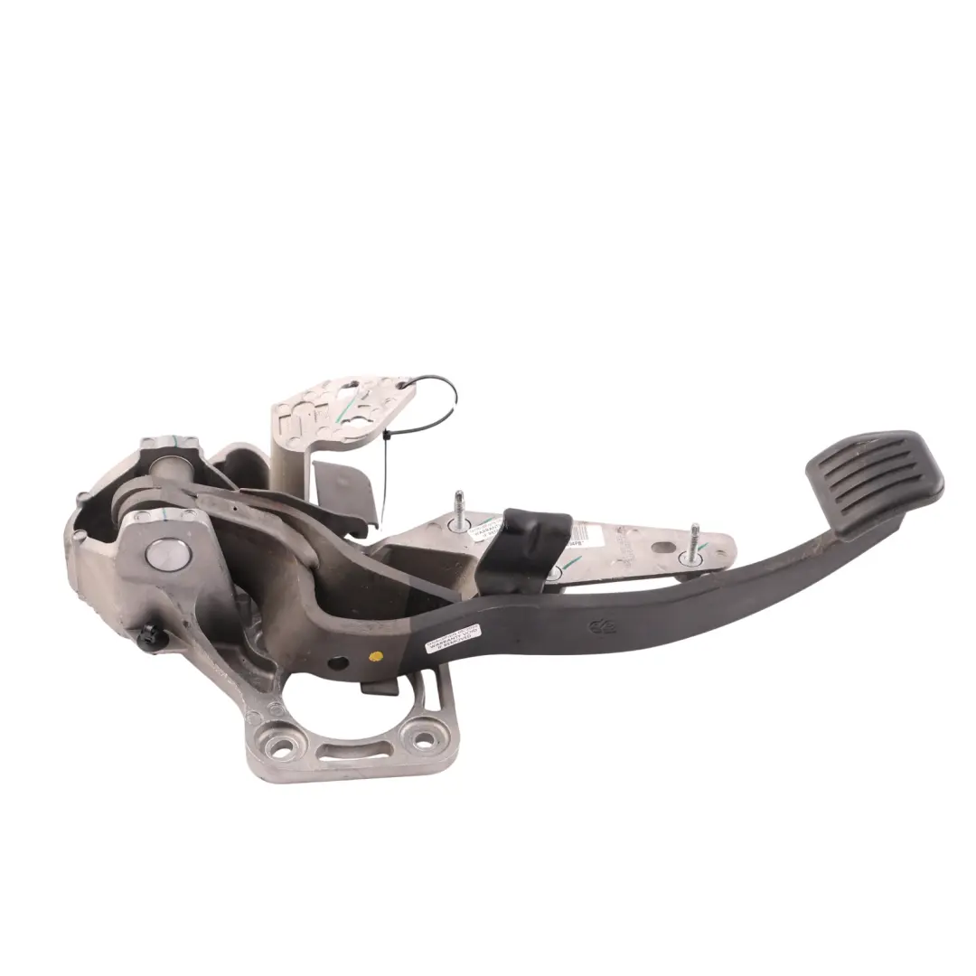 Mk4 Brake Pedal Assembly Unit to Ford Mondeo with Part number 7G9N-2D094-PB Ford Mondeo Mk4 Brake Pedal Assembly Unit - SKU RHD-7G9N-2D094-PB - Part number 7G9N-2D094-PB