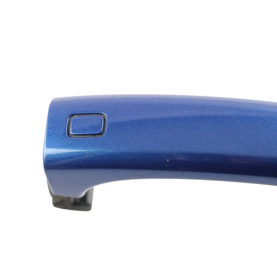 Front Door Grab Handle Exterior Right O/S Sepang Blue Pearl - Y5Q to Audi A5 8T with Part number 8T0837205A Audi A5 8T Front Door Grab Handle Exterior Right O/S Sepang Blue Pearl - Y5Q - SKU RHD-8T0837205A-SEB1 - Part number 8T0837205A