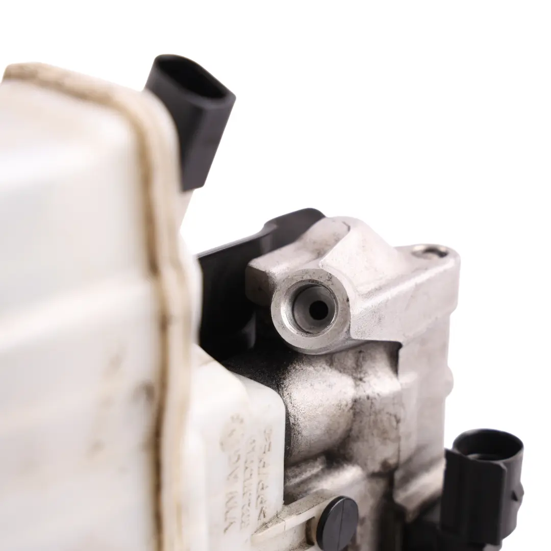 Audi A3 8V Brake Servo Booster Tandem Brake Master Cylinder Unit - SKU RHD-8V2611021B-1 - Part number 8V2611021B