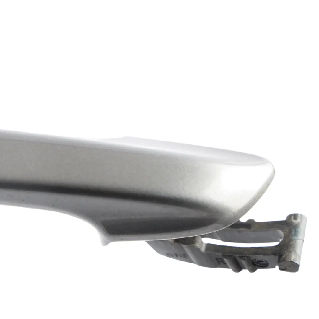 Door Handle Front Right O/S Meteor Grey Metallic - M7W to Porsche Cayenne 92A with Part number 95853120600 Porsche Cayenne 92A Door Handle Front Right O/S Meteor Grey Metallic - M7W - SKU RHD-95853120600-MET - Part number 95853120600