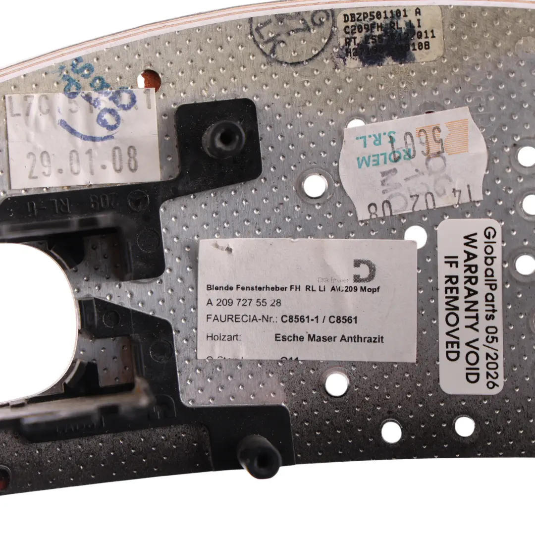 Fensterheber Zierleiste Vorne Links für Mercedes CLK W209 mit Teilenummer A2097275528 Mercedes CLK W209 Fensterheber Zierleiste Vorne Links - SKU RHD-A2097275528 - Teilenummer A2097275528