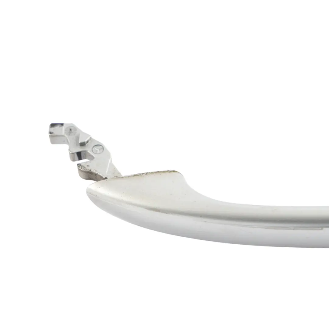 Door Handle Grab Front Right O/S Outside Brilliant Silver 9744 to Mercedes CL203 with Part number A2117601670 Mercedes CL203 Door Handle Grab Front Right O/S Outside Brilliant Silver 9744 - SKU RHD-A2117601670-BRS - Part number A2117601670