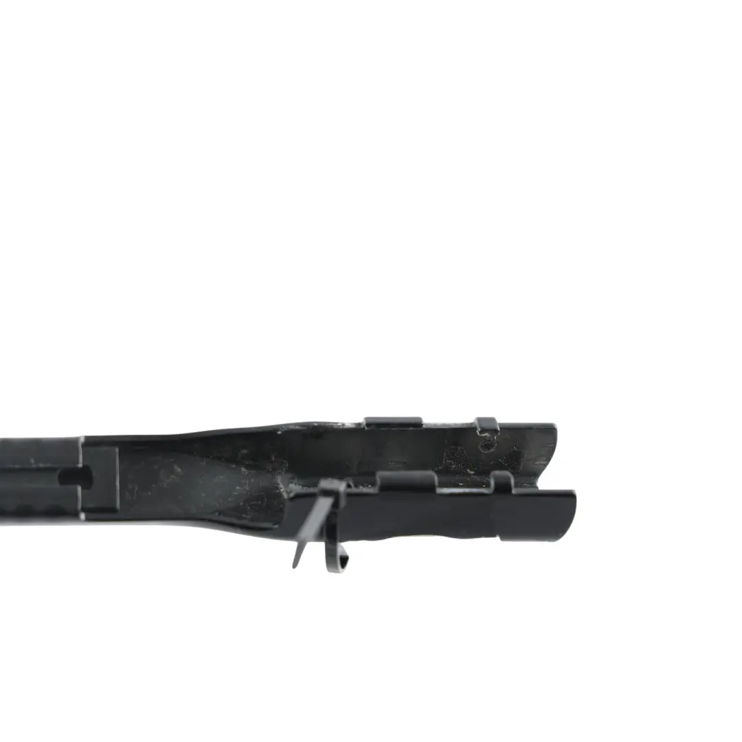 Windscreen Wiper Arm Passenger's Side to Range Rover Evoque L551 with Part number K8D2-17526-BA Range Rover Evoque L551 Windscreen Wiper Arm Passenger's Side - SKU RHD-K8D2-17526-BA - Part number K8D2-17526-BA