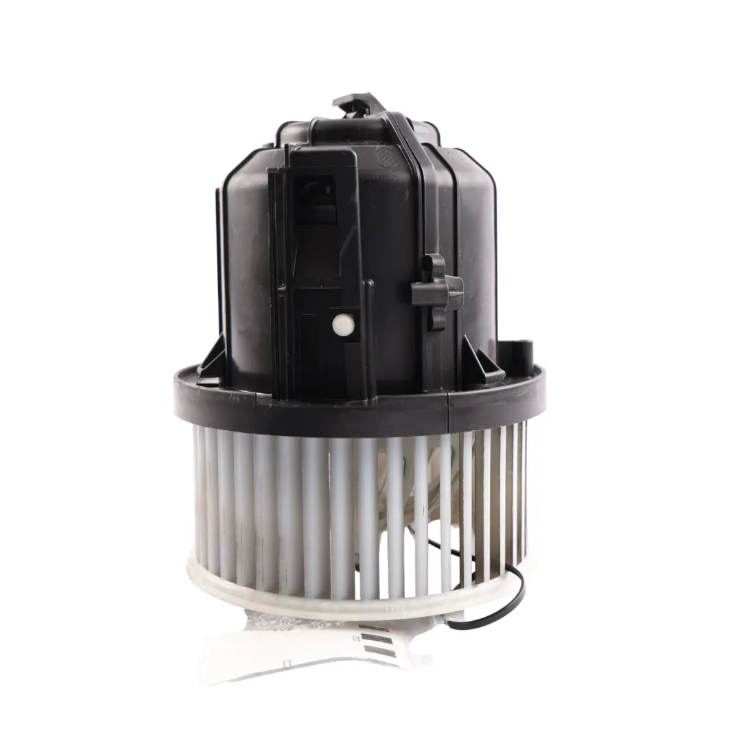 Heater Blower Motor Fan HR095003 to Land Rover Range Rover Evoque L551 with Part number LR159882 Land Rover Range Rover Evoque L551 Heater Blower Motor Fan HR095003 - SKU RHD-LR159882 - Part number LR159882
