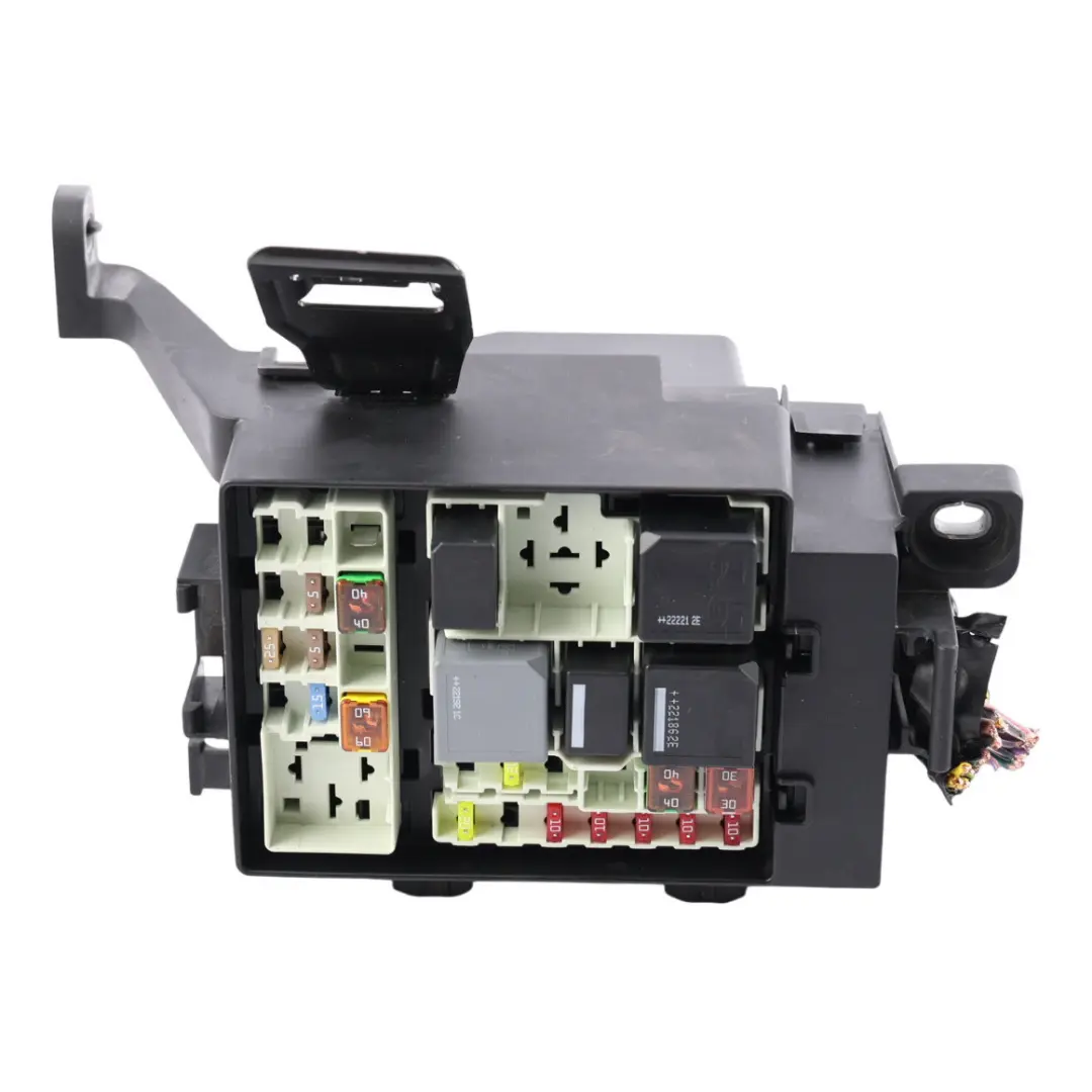 Fuse Box Control Unit Module M8A2-14N073-CA to Range Rover Velar L560 with Part number LR165245 Range Rover Velar L560 Fuse Box Control Unit Module M8A2-14N073-CA - SKU RHD-LR165245 - Part number LR165245