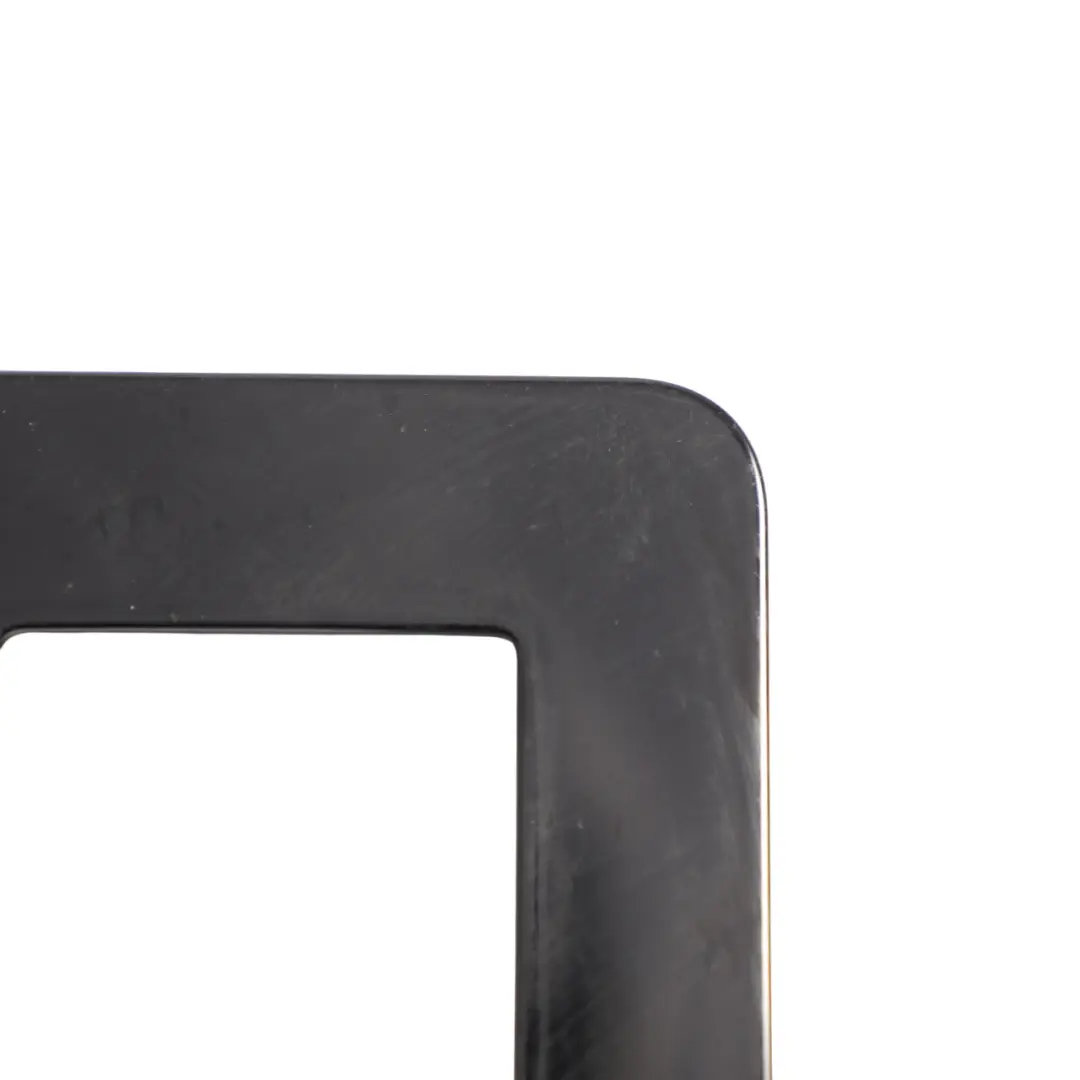 Centre Console Tray Finisher Trim Panel to Range Rover Velar L560 with Part number M8A2-045K08-BB Range Rover Velar L560 Centre Console Tray Finisher Trim Panel - SKU RHD-LR140932 - Part number M8A2-045K08-BB