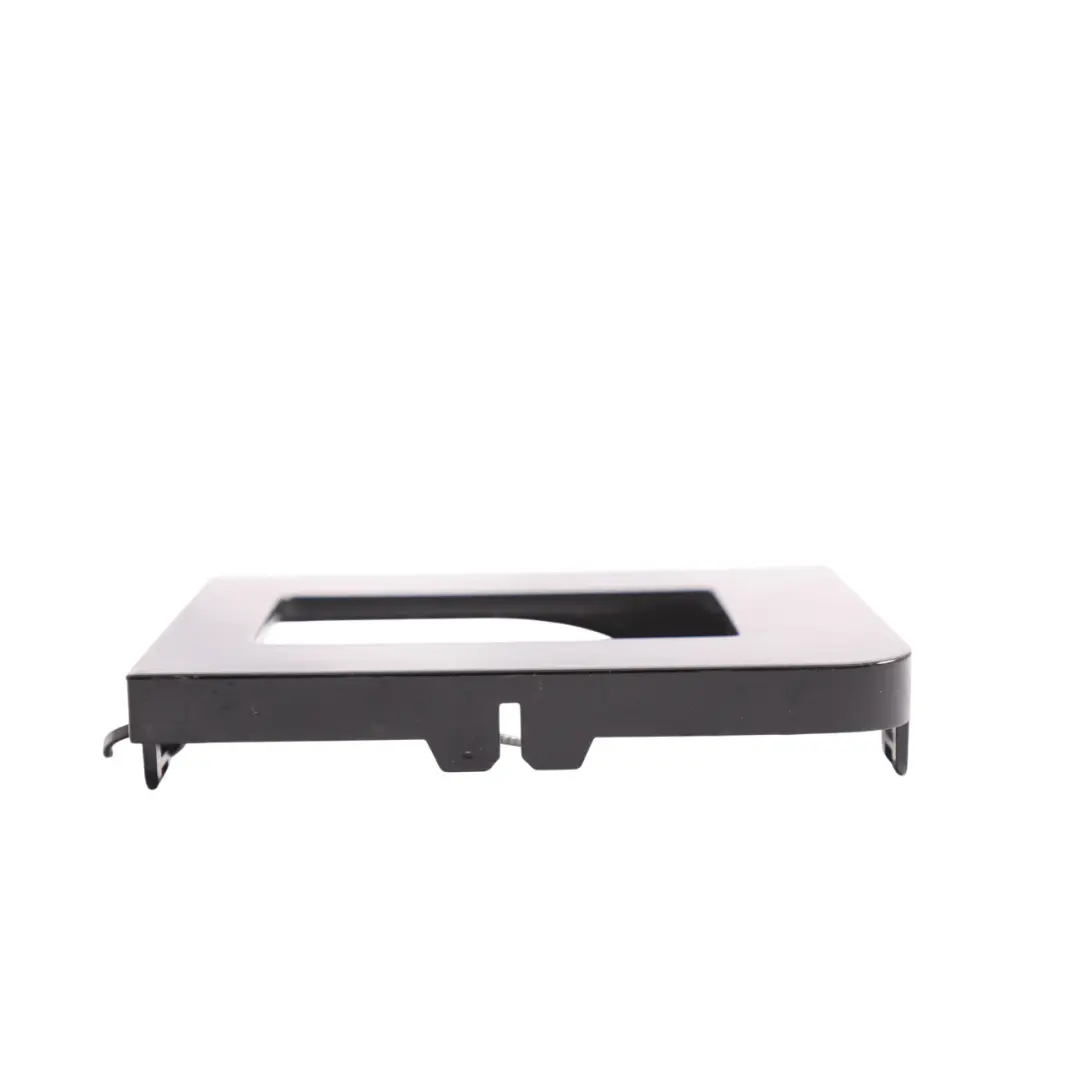 Centre Console Tray Finisher Trim Panel to Range Rover Velar L560 with Part number M8A2-045K08-BB Range Rover Velar L560 Centre Console Tray Finisher Trim Panel - SKU RHD-LR140932 - Part number M8A2-045K08-BB