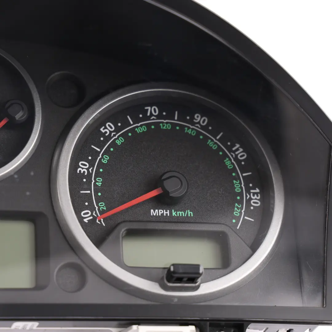 Speedometer Instrument Cluster Automatic Diesel to Range Rover Velar L560 with Part number YAC501323 Range Rover Velar L560 Speedometer Instrument Cluster Automatic Diesel - SKU RHD-YAC501323 - Part number YAC501323