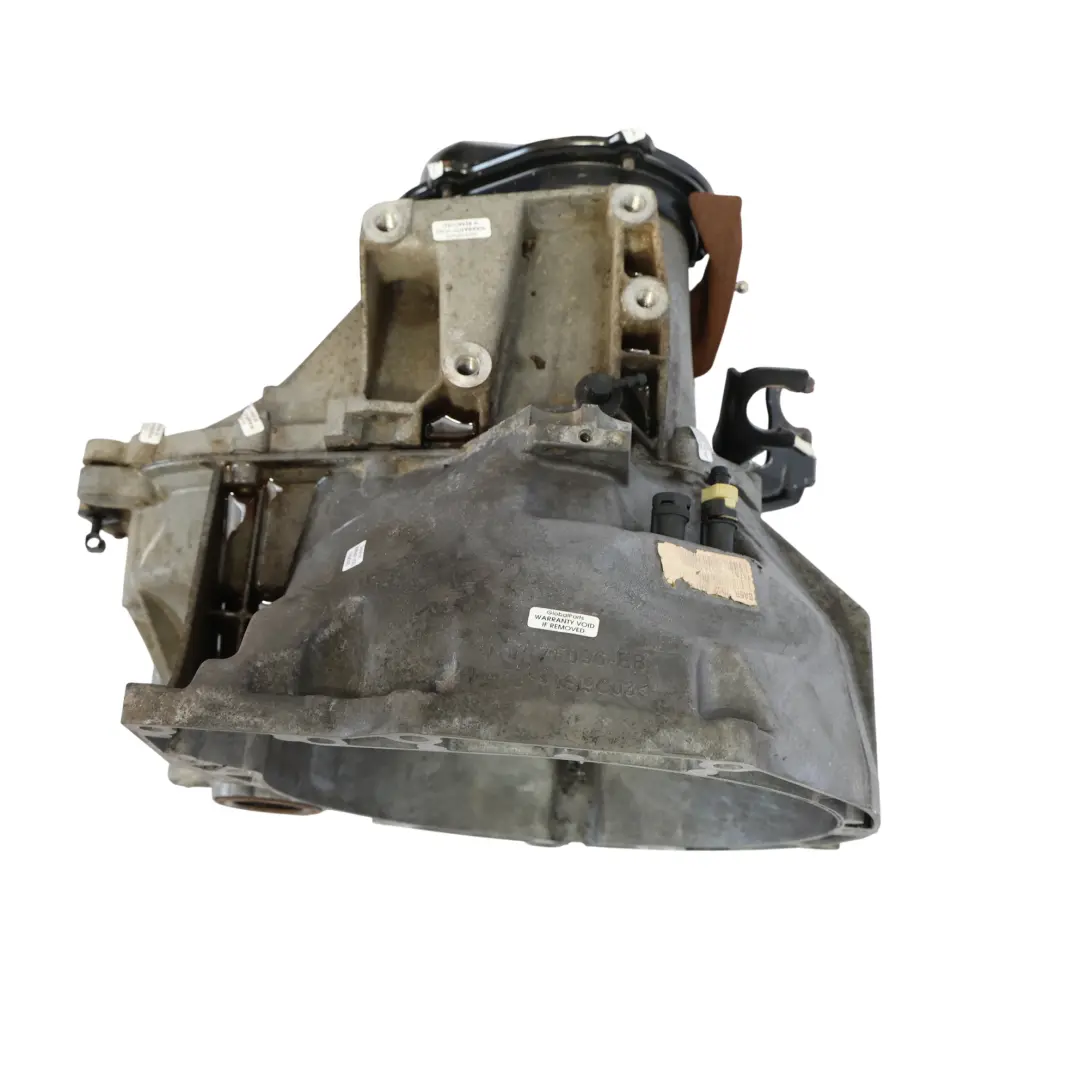 Cambio Manuale 5 Marce B5 BA6R-7002-ABE GARANZIA per Ford Transit Courier 1.5 TDCI con numero di parte RMBA6R-7002-ABF Ford Transit Courier 1.5 TDCI Cambio Manuale 5 Marce B5 BA6R-7002-ABE GARANZIA - SKU RMBA6R-7002-ABF - Numero di parte RMBA6R-7002-ABF