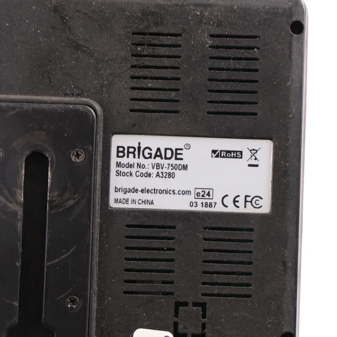 Brigade Écran LCD 5" Système Moniteur Caméra Recul VBV-750DM pour Mercedes W906 à propos du numéro de pièce VBV-750M-M Mercedes W906 Brigade Écran LCD 5" Système Moniteur Caméra Recul VBV-750DM - SKU VBV-750M-M-1 - Numéro de pièce VBV-750M-M
