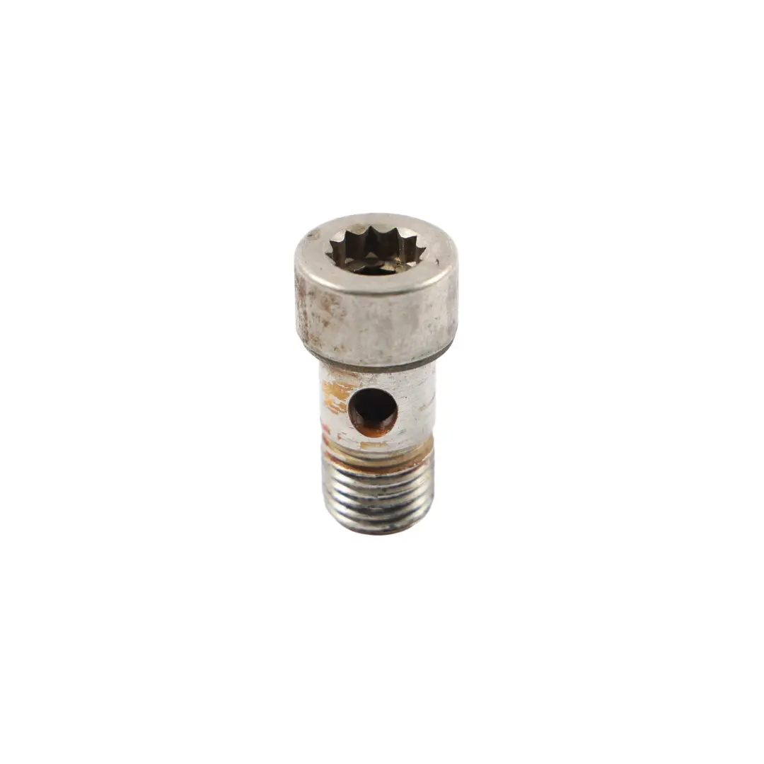 8H A5 S5 8F A6 S6 4B Śruba Drążona 8x4 do Audi A3 8P A4 S4 o numerze WHT000223 Audi A3 8P A4 S4 8H A5 S5 8F A6 S6 4B Śruba Drążona 8x4 - SKU WHT000223 - Numer Części WHT000223